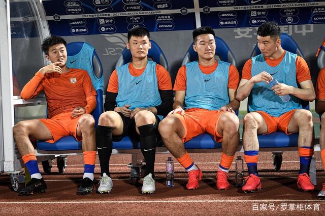 成都蓉城与大连英博海发比赛首发阵容公布